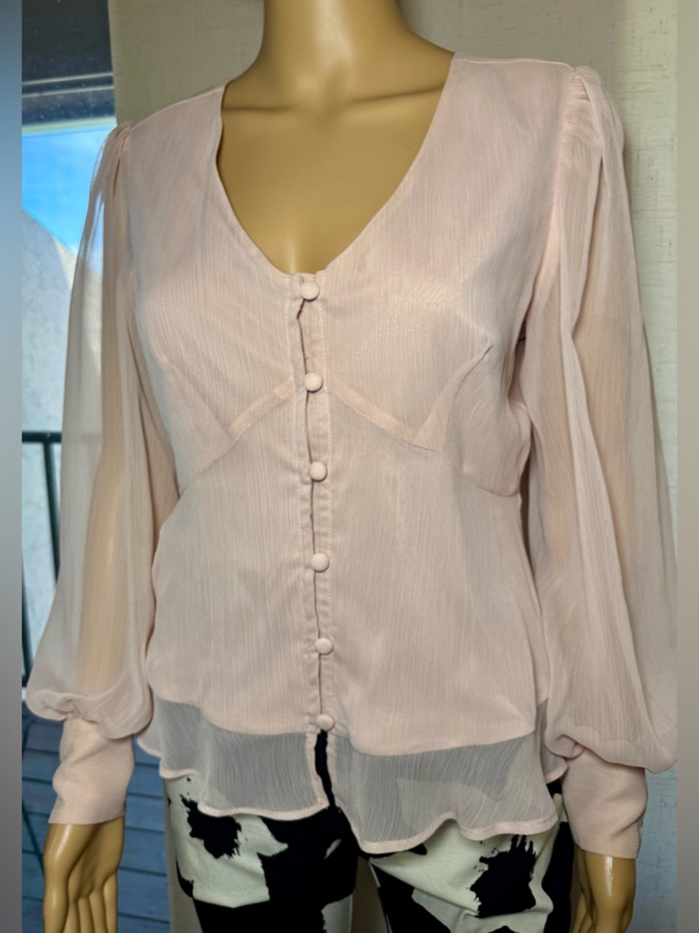 Nine West long sheer sleeve blouse in blush pink. Sz. S